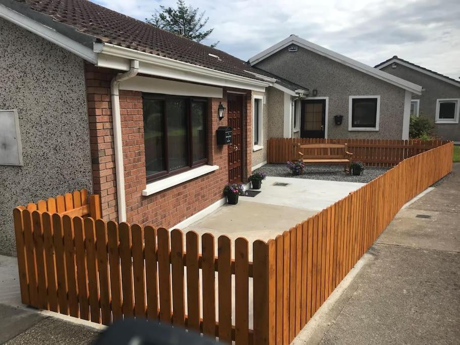 Harmony House Enclosed Property Near Beach And Lake Tramore Buitenkant foto